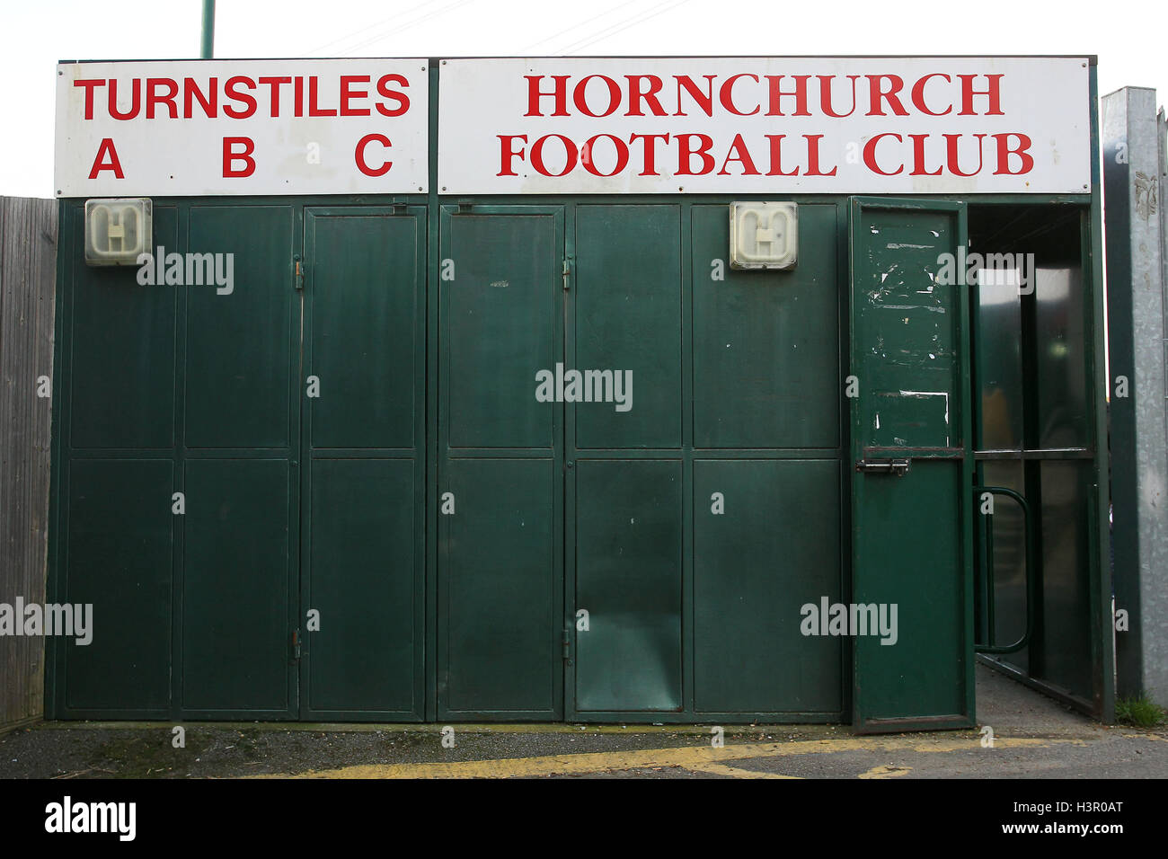 Die Drehkreuze an den unterstützt Stadion - AFC unterstützt Vs Wingate & Finchley - Ryman League Premier Division Fußball Stadium unterstützt, Brücke Avenue, Upminster, Essex - 30.11.13 Stockfoto