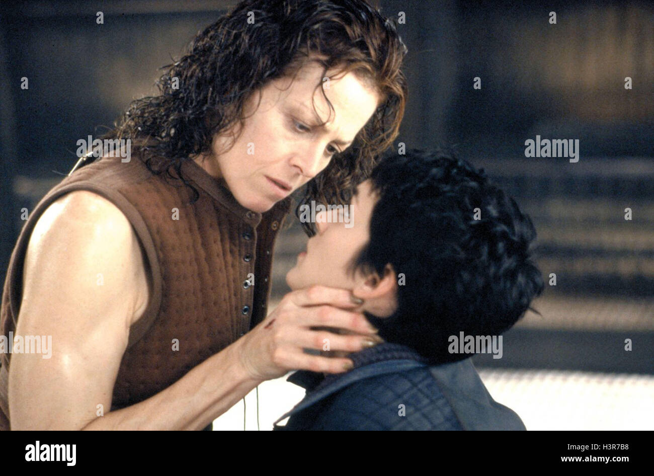 ALIEN AUFERSTEHUNG (1997) SIGOURNEY WEAVER WINONA RYDER JEAN-PIERRE JEUNET (DIR) MOVIESTORE SAMMLUNG LTD Stockfoto