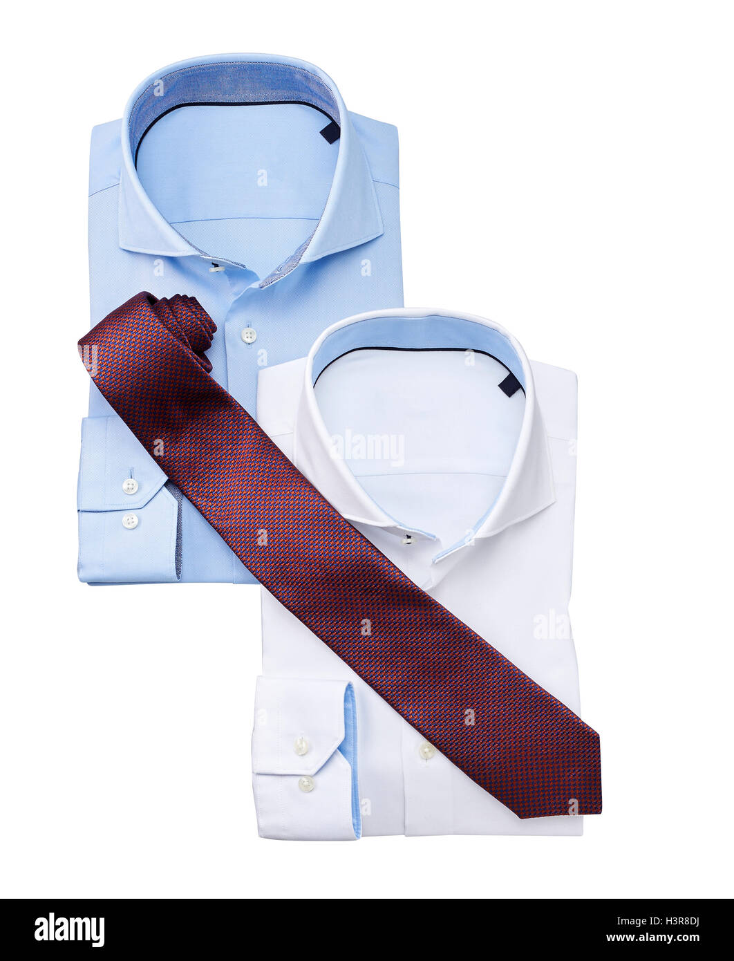 weißes Hemd gefaltet flach, isoliert auf white.with-Clipping-Pfad  Stockfotografie - Alamy