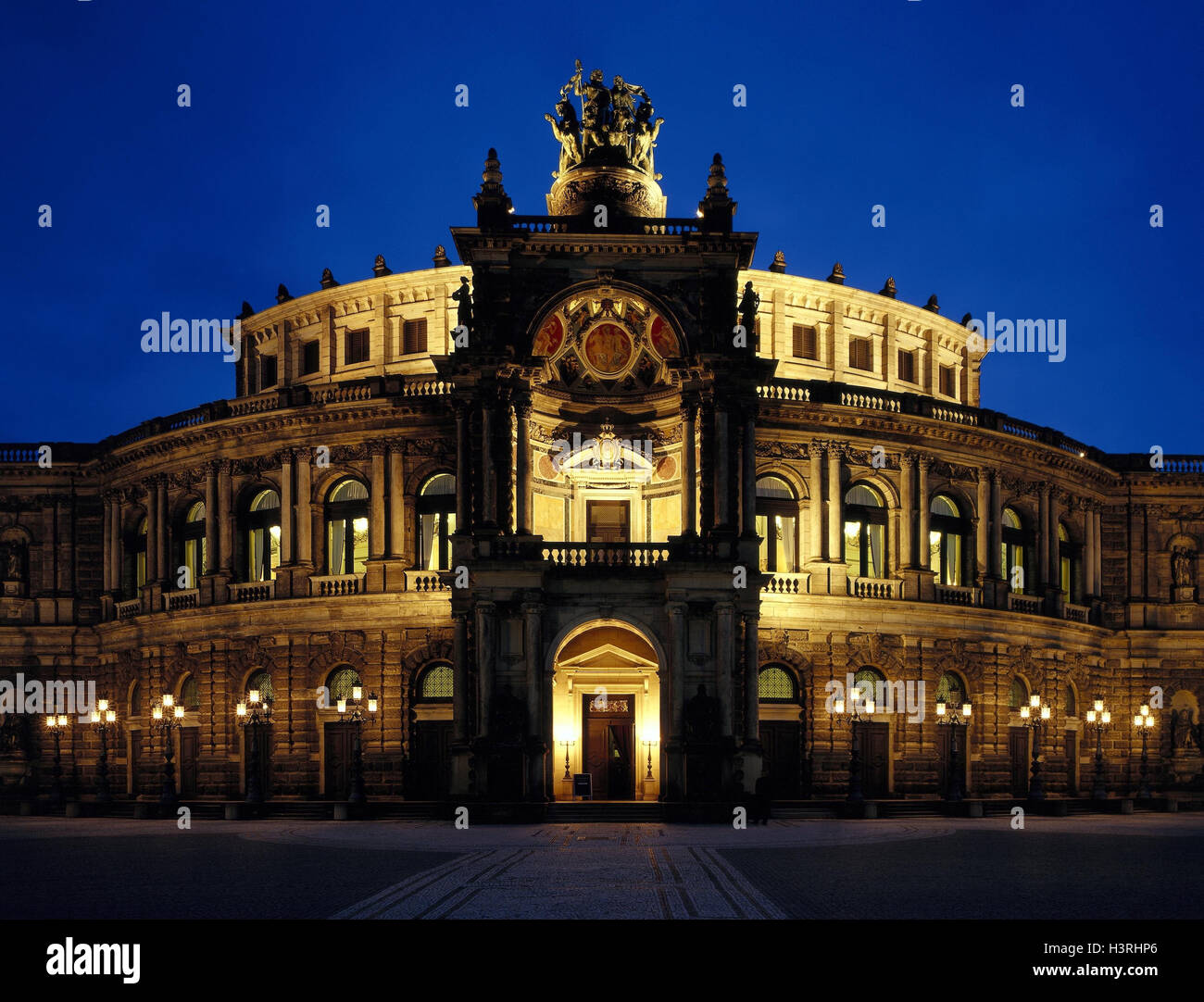 Deutschland, Sachsen, Dresden, Theaterplatz, Semperoper, Abend, Europa, Ostdeutschland Deutschland, Sachsen, Dresden, Theaterplatz, Semperoper, Abend, Europa, Ostdeutschland