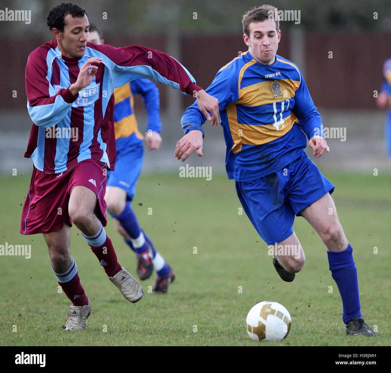 Bradley Walsh in Aktion für Romford - Romford Vs Bowers & Pitsea United - Essex Senior League in Mühle Field, Aveley FC - 28.03.09. Stockfoto