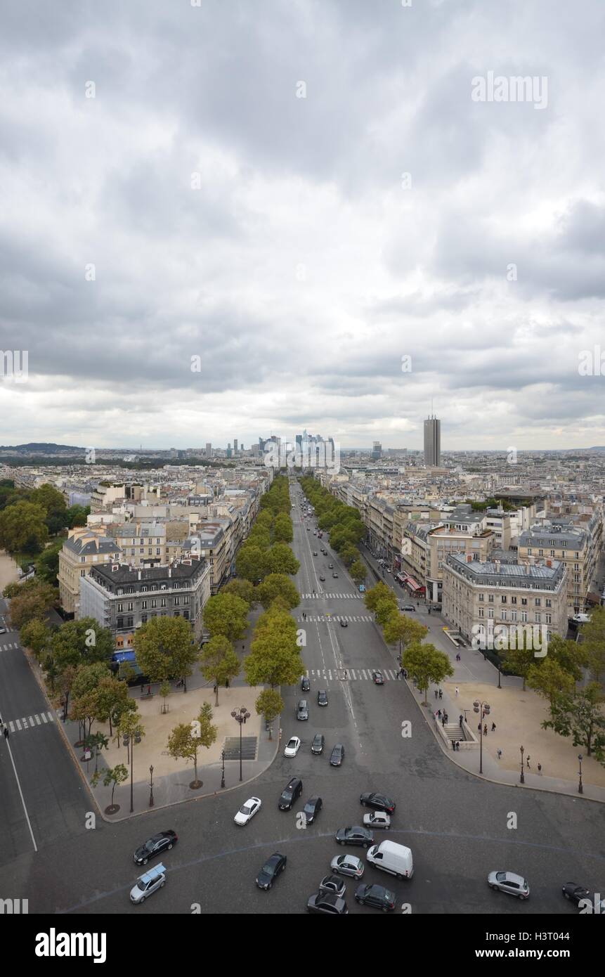 Mit Blick auf Paris vom Bogen de Triomphe Stockfoto