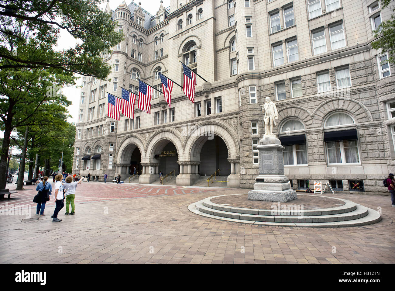 Washington, DC. 6. Oktober 2016: Donald Trump International Hotel in der alten Pennsylvania Ave Postamt gebaut. Stockfoto