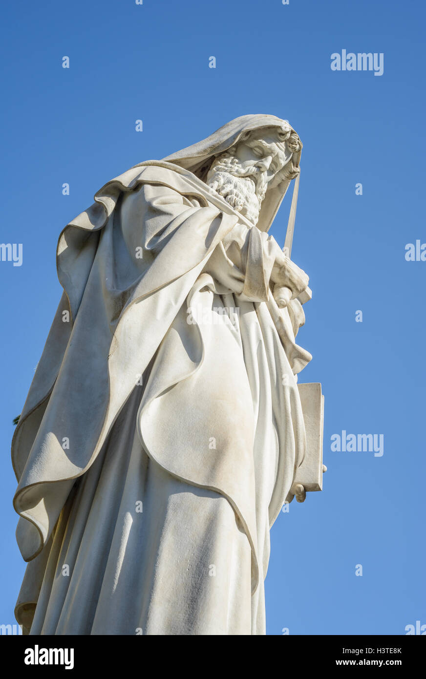 Statue im Kreuzgang des St. Paolo (Paul) in Italien, Rom Stockfoto