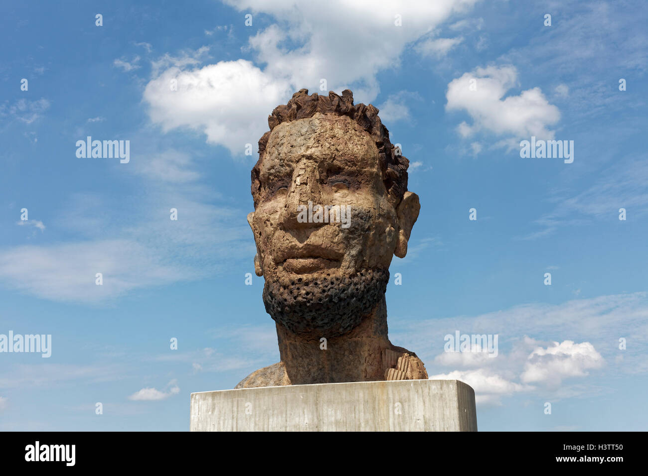 Echo des Poseidon Skulptur von Markus Lüpertz, Mercator-Insel, Hafen Duisburg, Duisport, Ruhrort, Ruhrgebiet Stockfoto