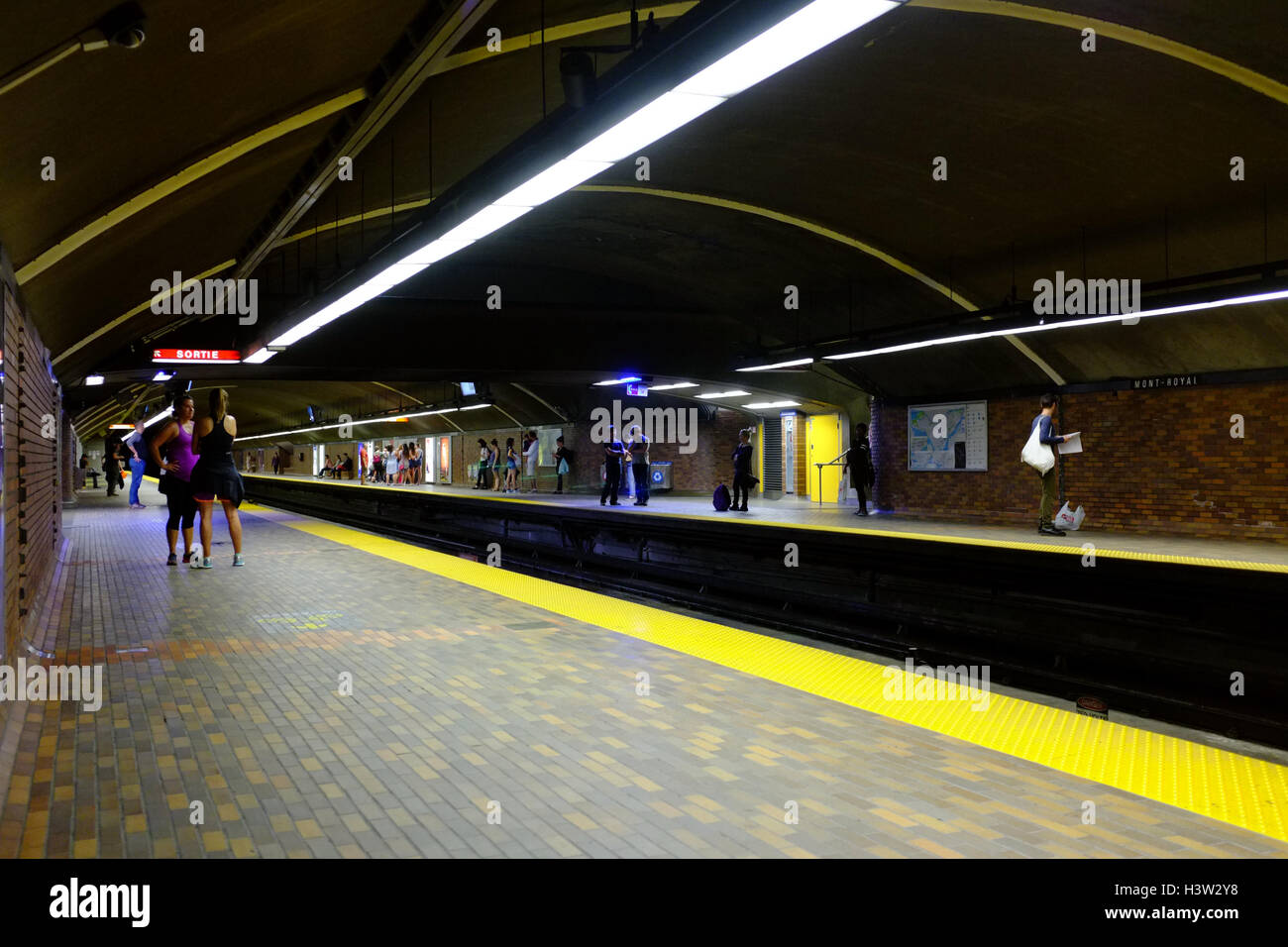 Ein u-u-Bahnstation in Montreal, Quebec, Kanada. Stockfoto