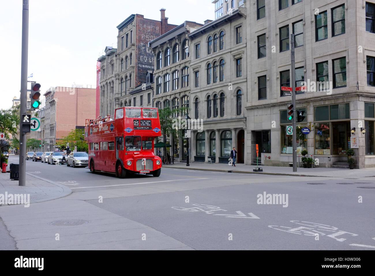 Ein Routemaster Bus in Montreal Stockfoto