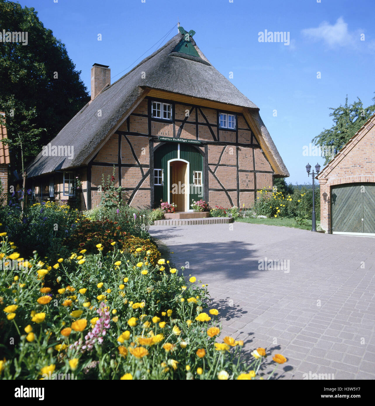 Deutschland, Schleswig - Holstein, Belau, spezialisierte Halle Haus, ca. 1760, Europa, Norddeutschland, Gebäude, Haus, Bauernhof, Wohnhaus, ländlich, Baustil, Architektur, in der Regel Lehm Ziegelbau, Klinkerbauweise, Fachwerk, Stockfoto