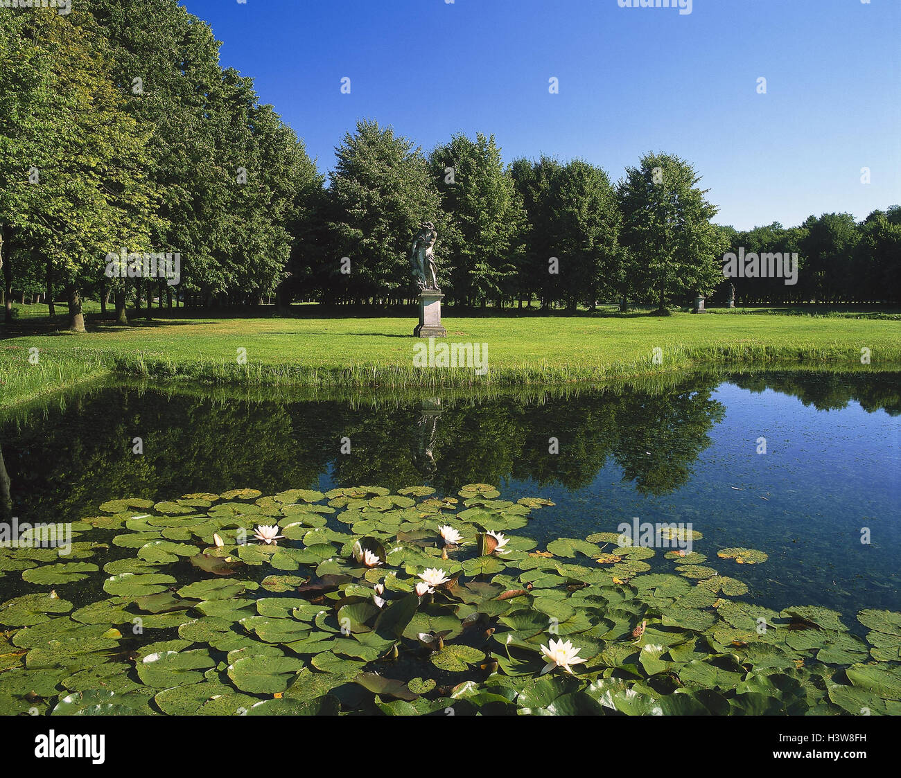 Deutschland, MecklenburgVorpommern, Schwerin, Schlosspark, Teich