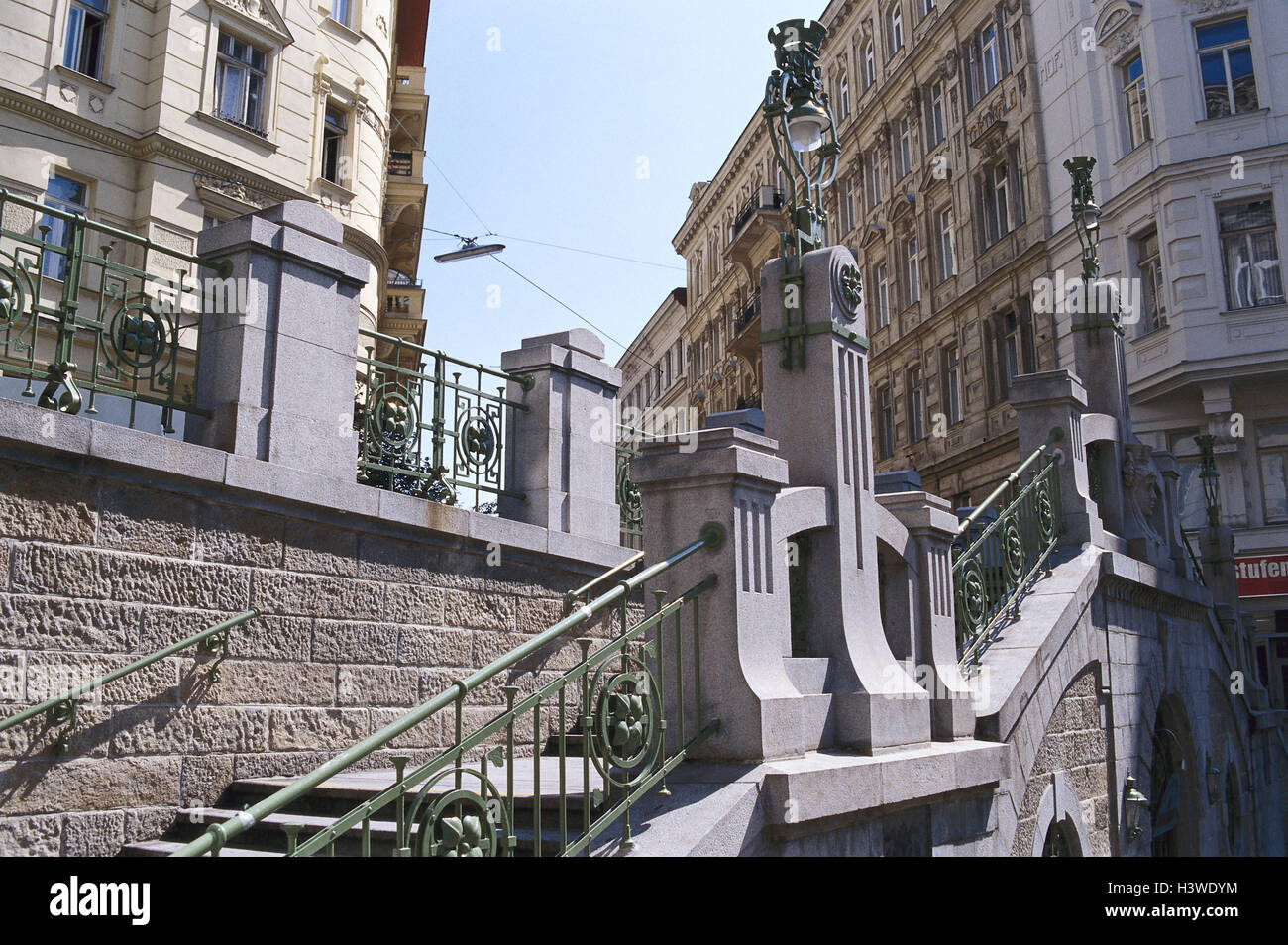 Österreich, Wien, Filgrader enges Treppenhaus, detail, Europa, Stadt ... Treppenhaus architektur detail
Treppenhaus architektur detail
Österreich, Wien, Filgrader enges Treppenhaus, detail, Europa, Stadt ...