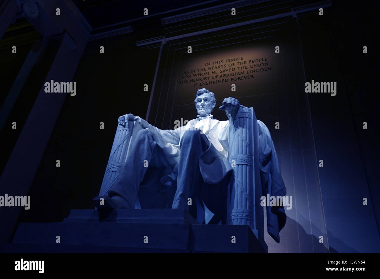 Statue von Abraham Lincoln im Lincoln Memorial Denkmal. Von Daniel Chester French (1850-1931) und amerikanischen Bildhauer Skulpturen. Vom 21. Jahrhundert Stockfoto