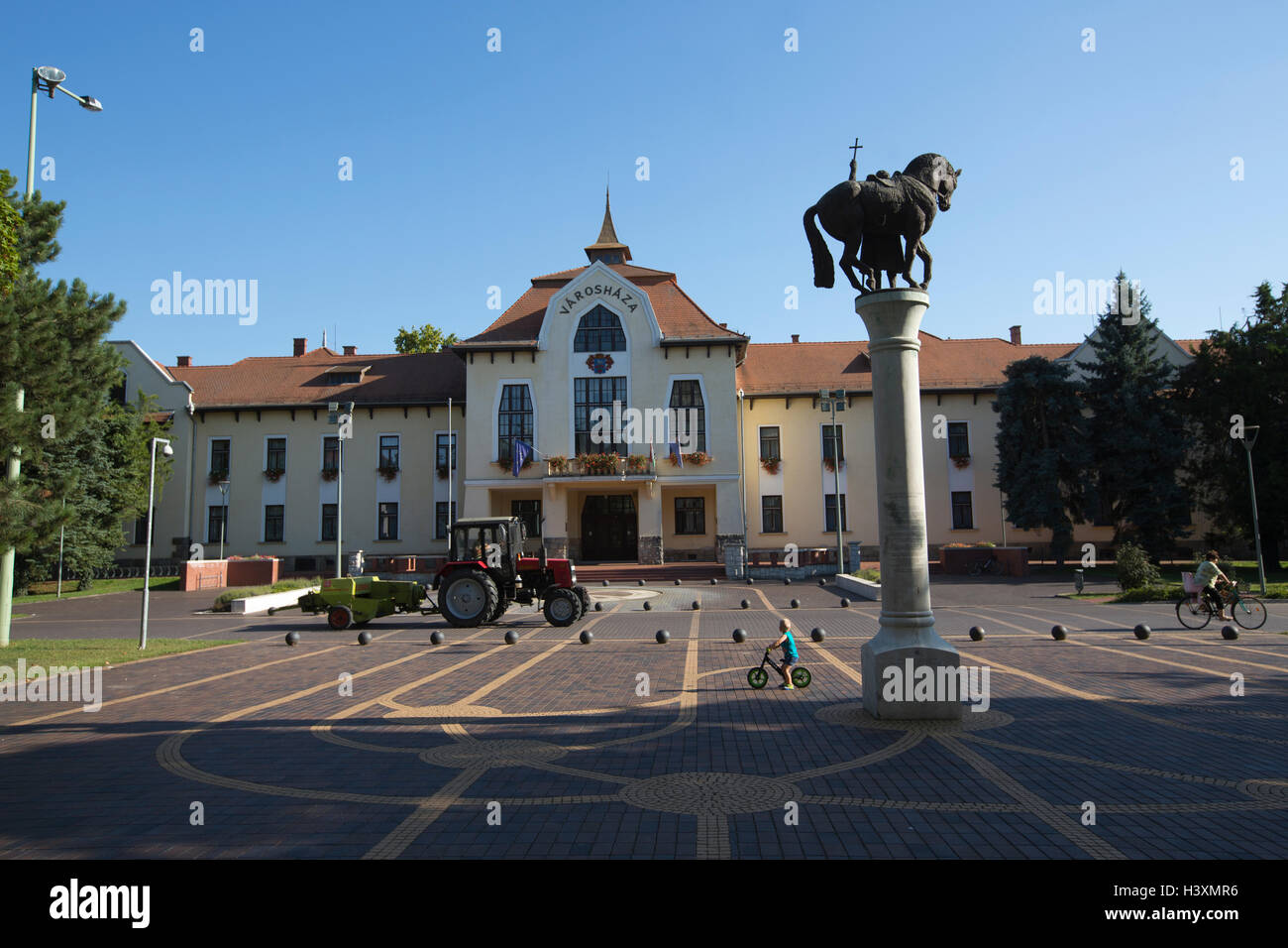 Südlichen-, Varoshaza (Rathaus), Tiefebene, Ungarn, Mitteleuropa Stockfoto