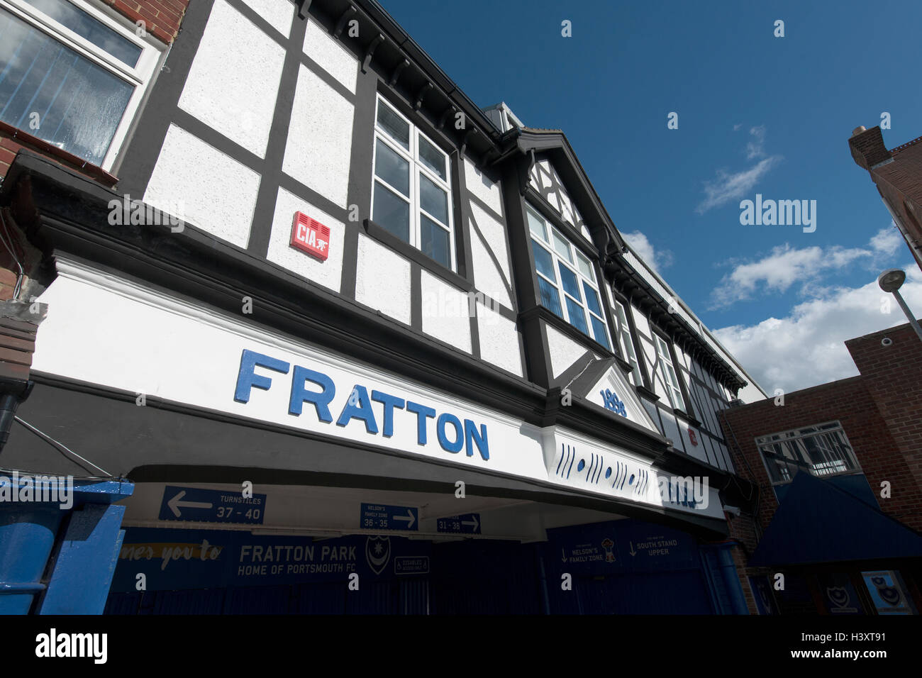 Haupteingang zum Fratton Park, Heimat des Portsmouth Football Club, Frogmore Road, Portsmouth, Hampshire, England, UK Stockfoto