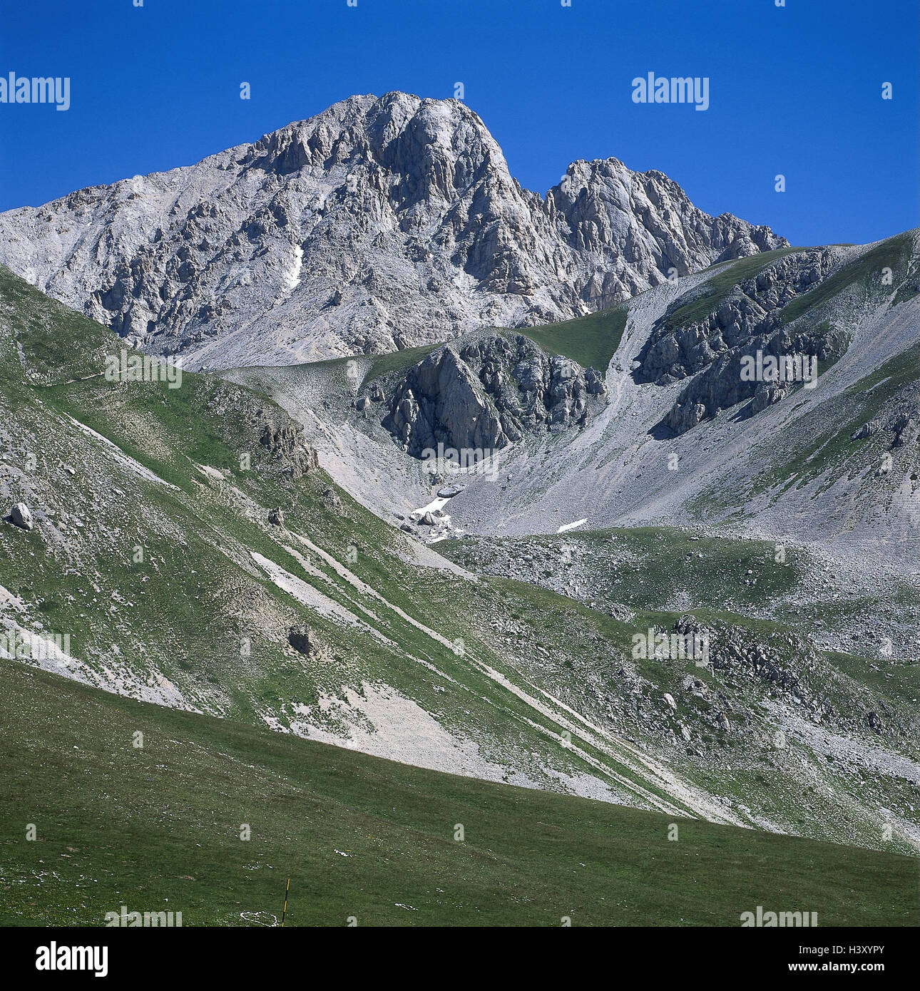 Italien, Abruzzen, Nationalpark Korn Sasso, Campo, Imperator, Bergwiese Landschaft, Alm, Landschaft, Natur, Berge, Berg Stockfoto