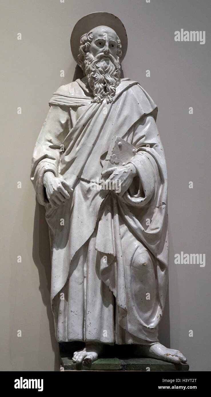 Statue des Hl. Bartholomäus aus der Werkstatt von Andrea Della Robbia (1470-1525), italienischer Bildhauer der Renaissance. Vom 16. Jahrhundert Stockfoto