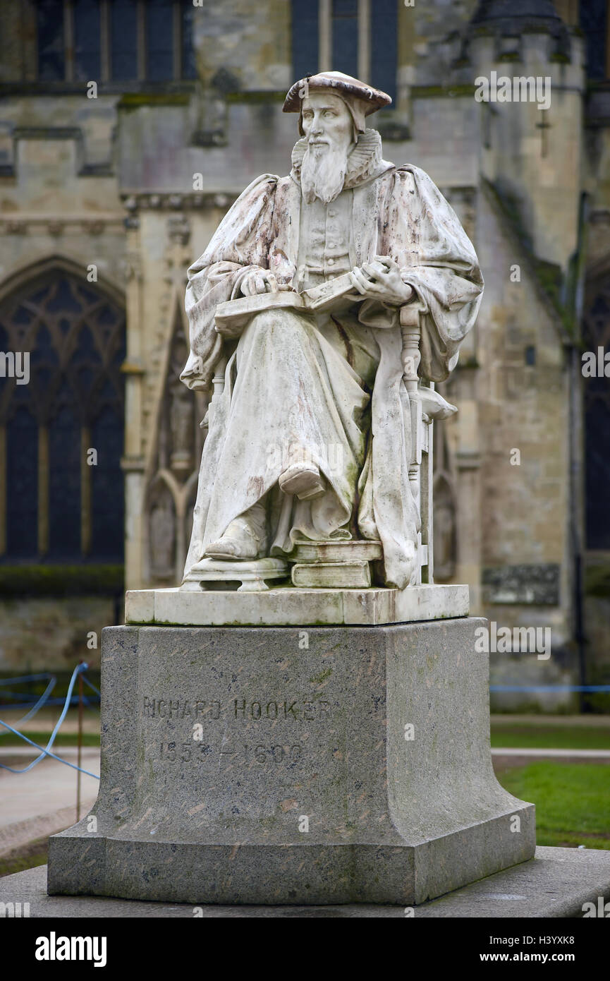 Statue von Richard Hooker, Kathedrale von Exeter, Devon, UK Stockfoto