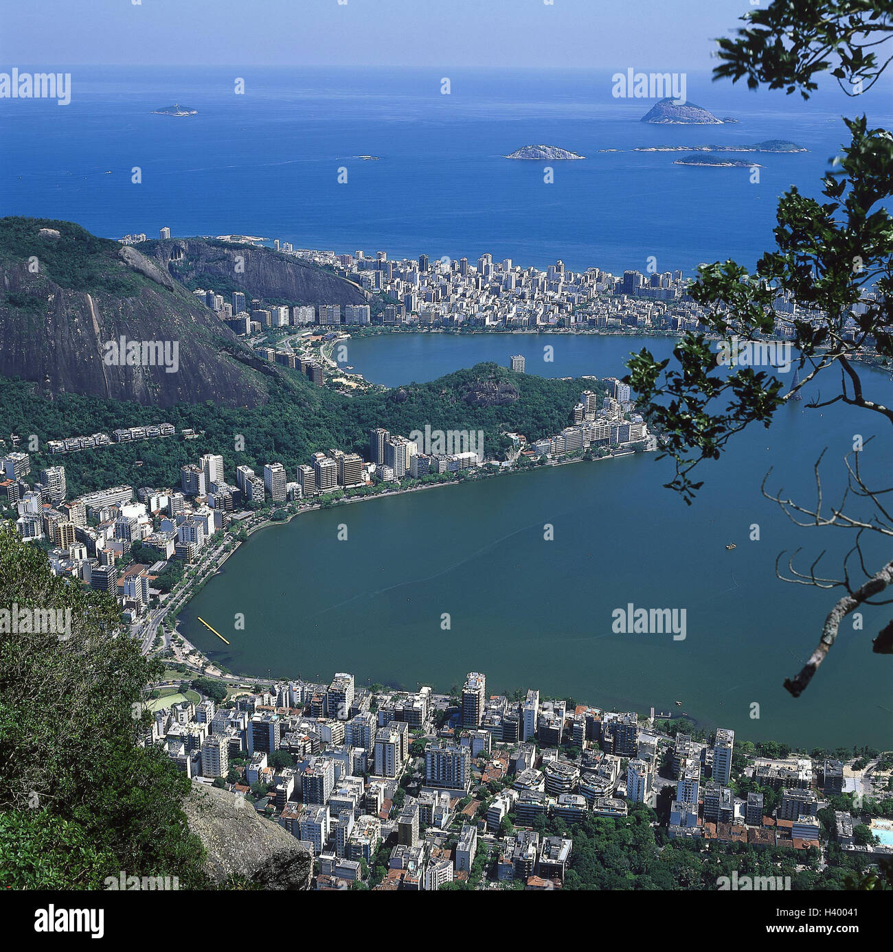 Brasilien, Rio De Janeiro, Lagos Rodrigo, de Freitas, Übersicht, Südamerika, Stadtübersicht, Küste, Küste, Hochhäuser, Bucht, Gewässer Stockfoto