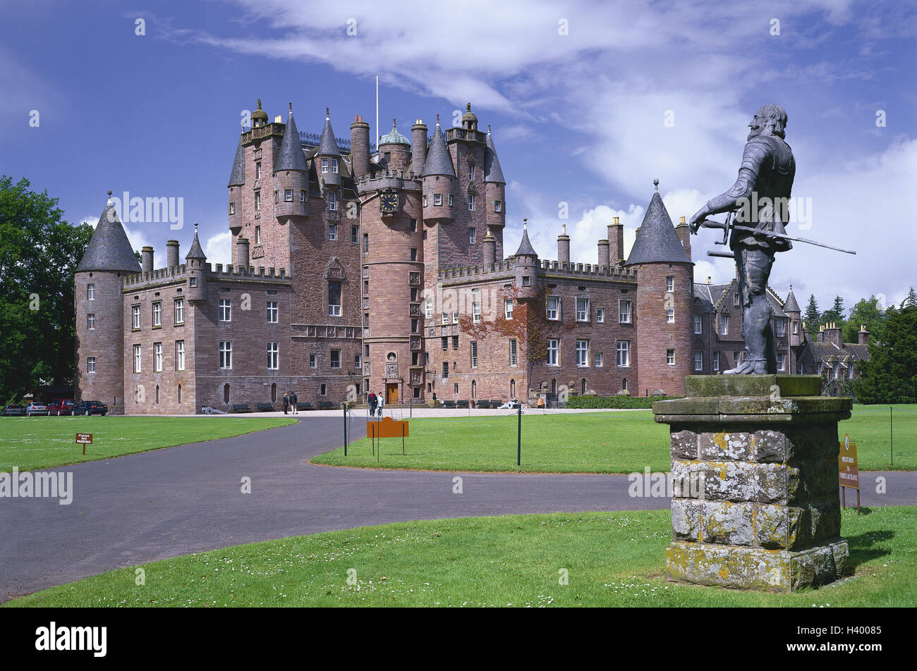 Großbritannien, Schottland, Tayside, Glamis Castle, Statue, England, Park, Villa, Stockfoto