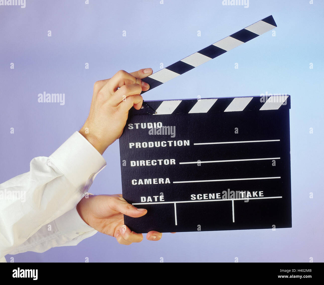 Hände, Detail, Film-Klappe, Filmproduktion, Produktion, Regie Klappe, Klappe, Atelier Stockfoto