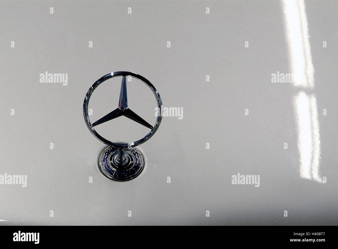 Auto, Mercedes, weiß, Motorhaube, Detail, Mercedes Stern, Pkw