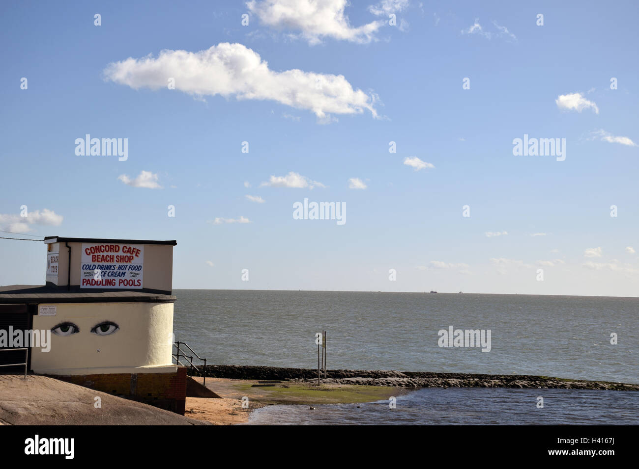 Canvey Insel, Essex UK-Concord Strand Planschbecken & café Stockfoto