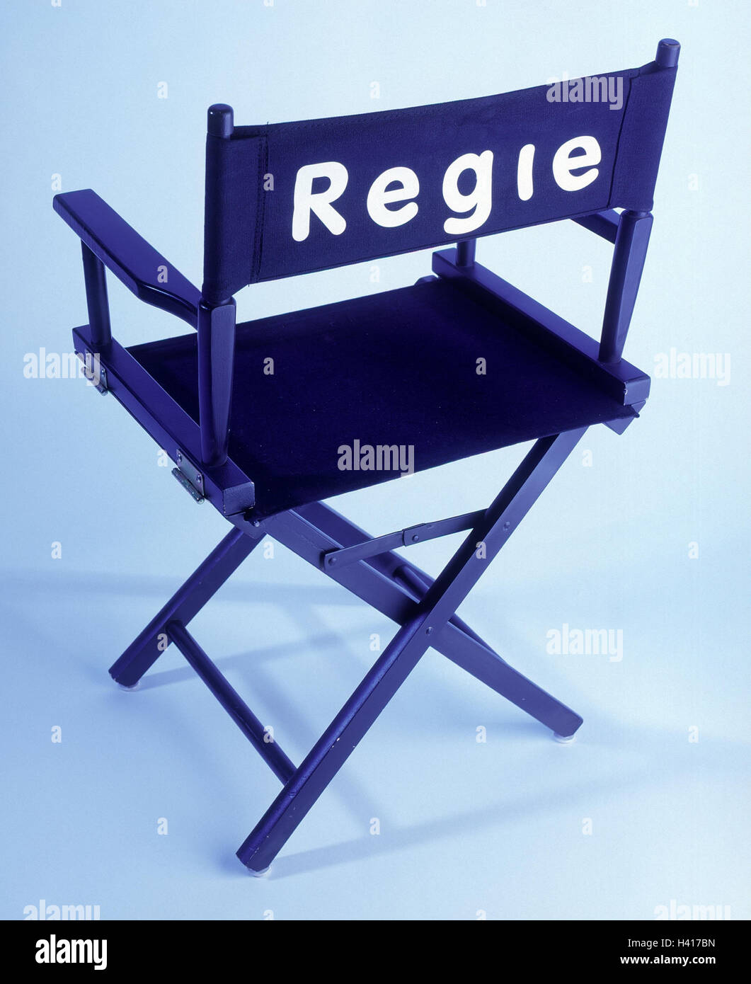 Regie-Stuhl, Film, Filmproduktion, Stuhl, Klappstuhl, Richtung, Studio, Produktfotografie, Stockfoto