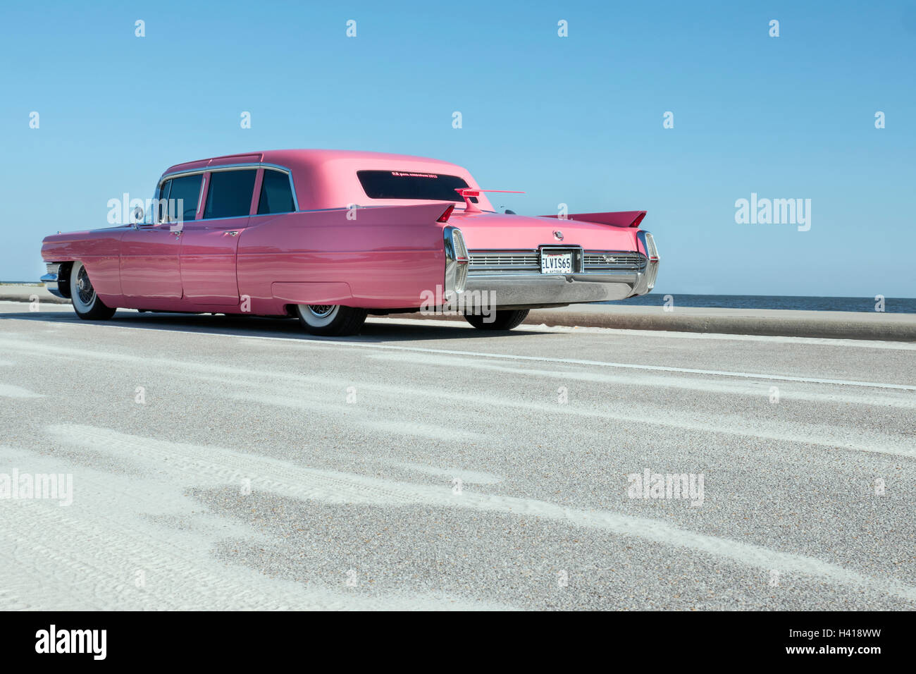 1965-pink Cadillac-Limousine Stockfoto