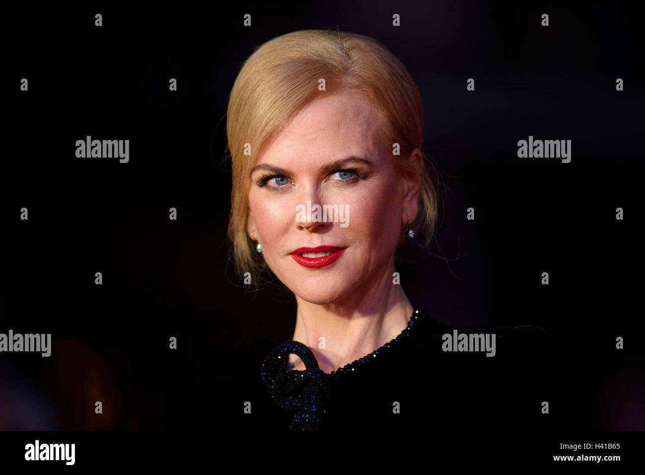 Nicole Kidman besucht das 60. BFI London Film Festival-Screening des Löwen im Odeon Kino, London. Stockfoto