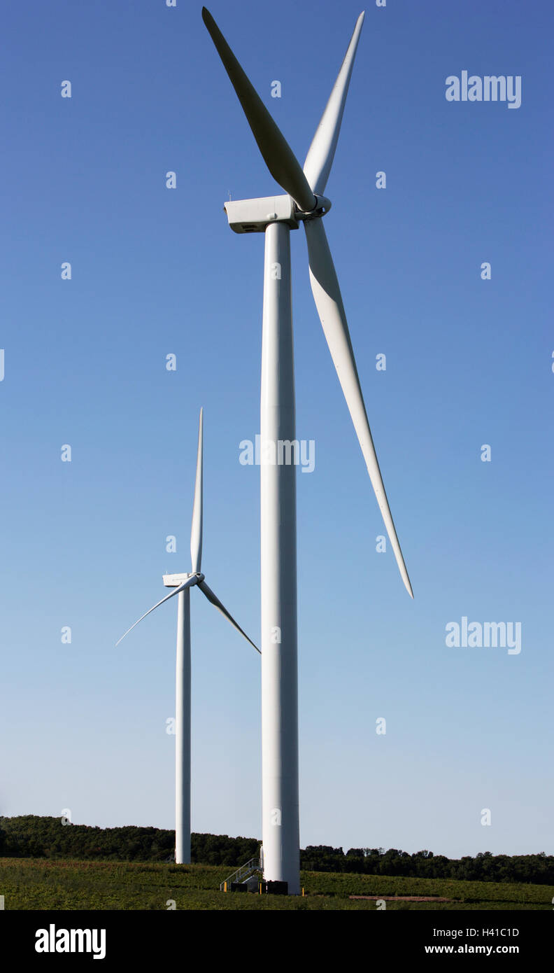 Windkraftanlagen in der Nähe von Redickville, Ontario, Kanada Stockfoto