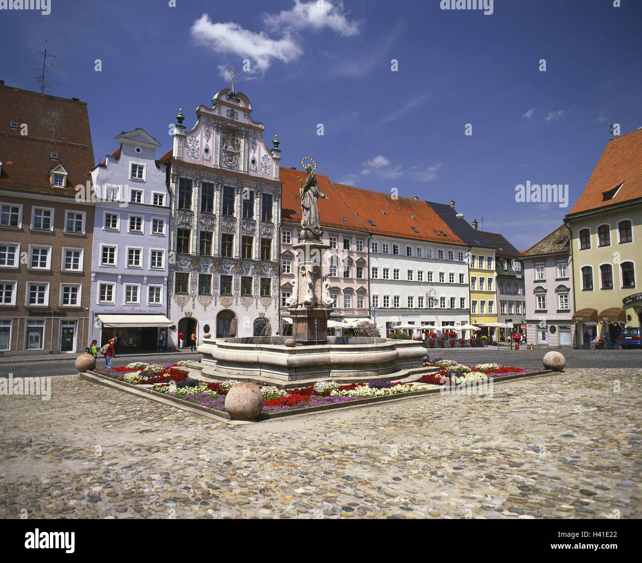 Deutschland, romantische Straße, Landsberg Lech, Hauptplatz, Marien ist gut, Brunnen Europa, Bayern, Upper Bavaria, Häuser, Wohnhäuser, Raum, darüber hinaus, Marien Statue, Marien Brunnen, Brunnen, Sommer, draußen Stockfoto