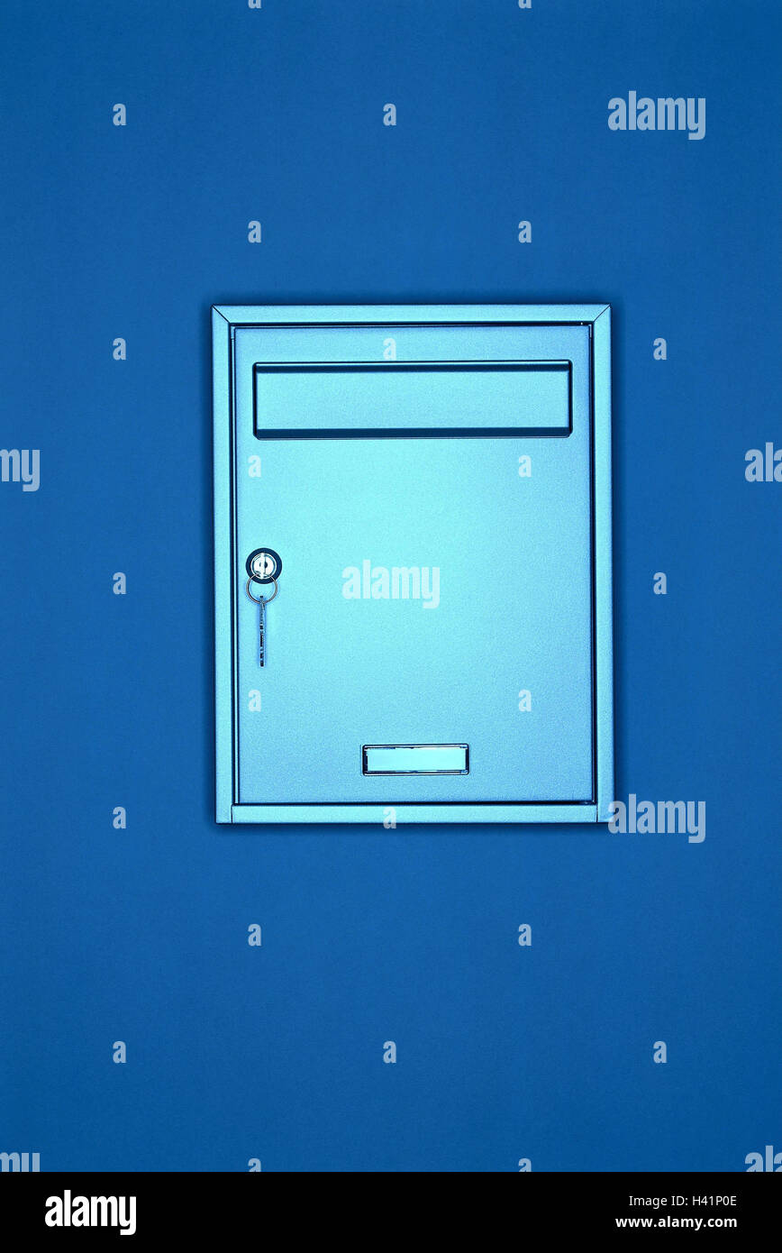 Schlechter, Postfach, Schlüssel, sind, Wand, Post werfen, Briefe, Post, Kommunikation, Postfach, Korrespondenz, Meldungen, nicht entsperren, schloss sich behindern, Postfach Schlüssel, Stillleben, Produktfotografie Stockfoto