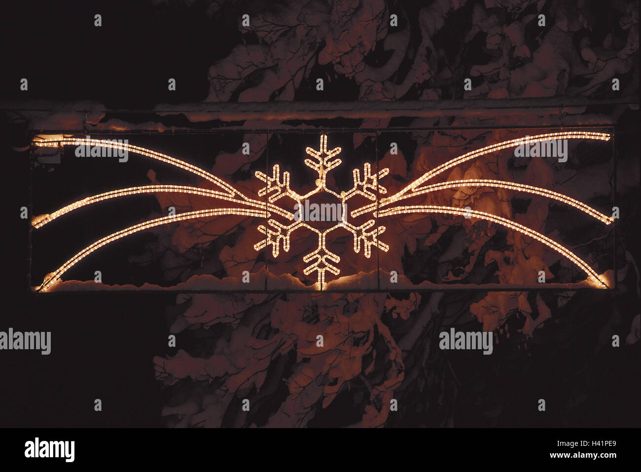 Weihnachtsbeleuchtung, leichten Bogen, Sterne, Weihnachten, Straßenrand, Straßenbeleuchtung