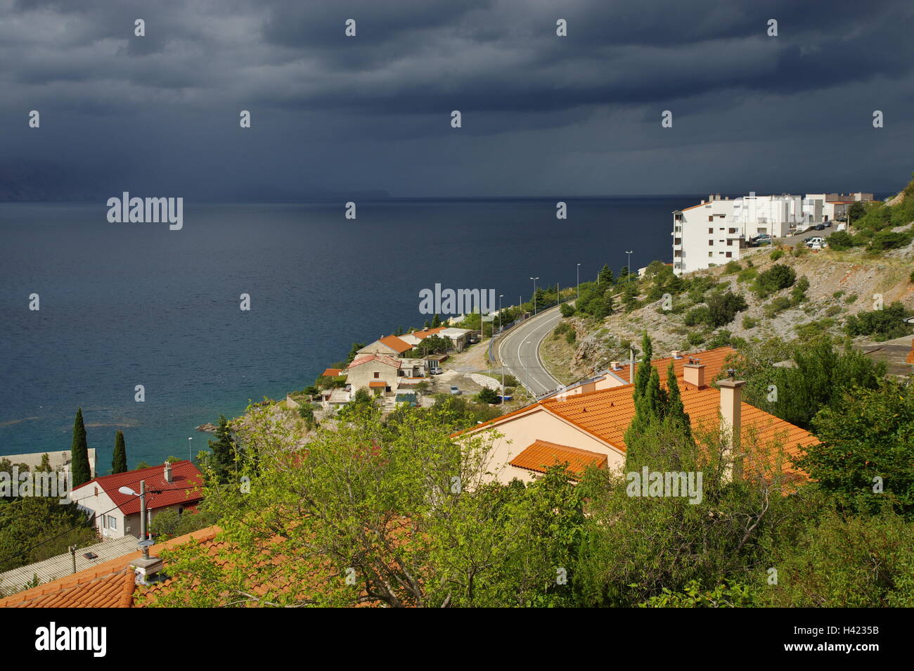 Senj, Kroatien, 16. September 2016: eine kleine Stadt im Norden Kroatiens, liegt an der adriatischen Küste. Sturm kommt. Stockfoto