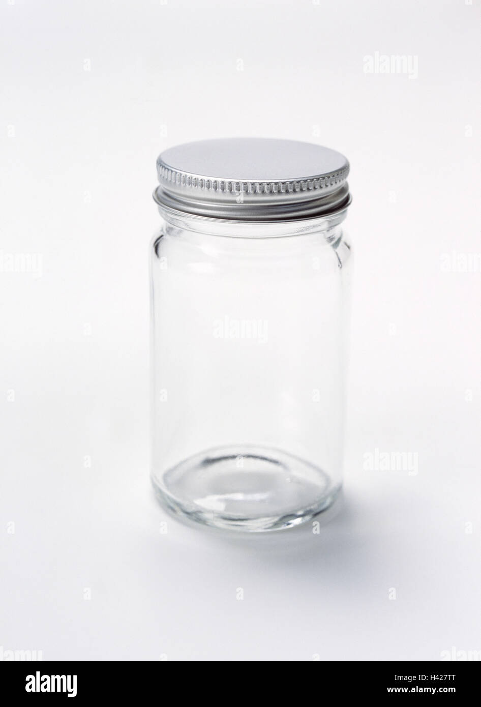 Lager, leer, Glas, Erhaltung Marmeladenglas, Schraubverschluss, Glas, Schraubverschluss, neu, unbenutzt, Konzeption, Haushalt, Lager, Erhaltung, Aufbewahrung, Lagerung, Konservierung, ungefärbt, Stillleben, Studio, Textfreiraum Stockfoto