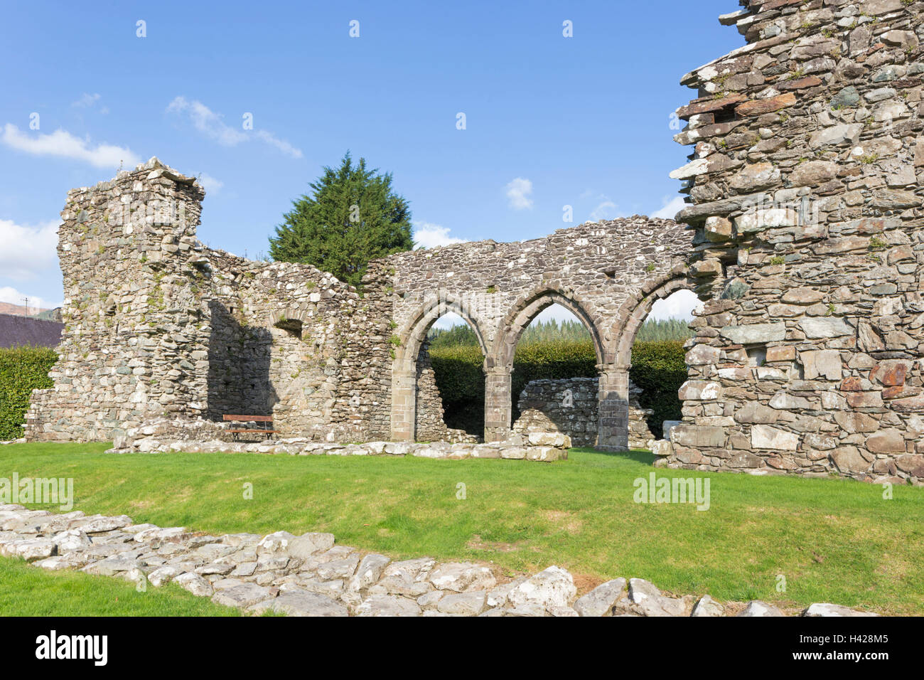 Die zerstörten Zisterzienserabtei Cymer "Abaty Cymer" in der Nähe des Dorfes Llanelltyd, Ortszentrum, Gwynedd, Nord-West-Wales, UK Stockfoto