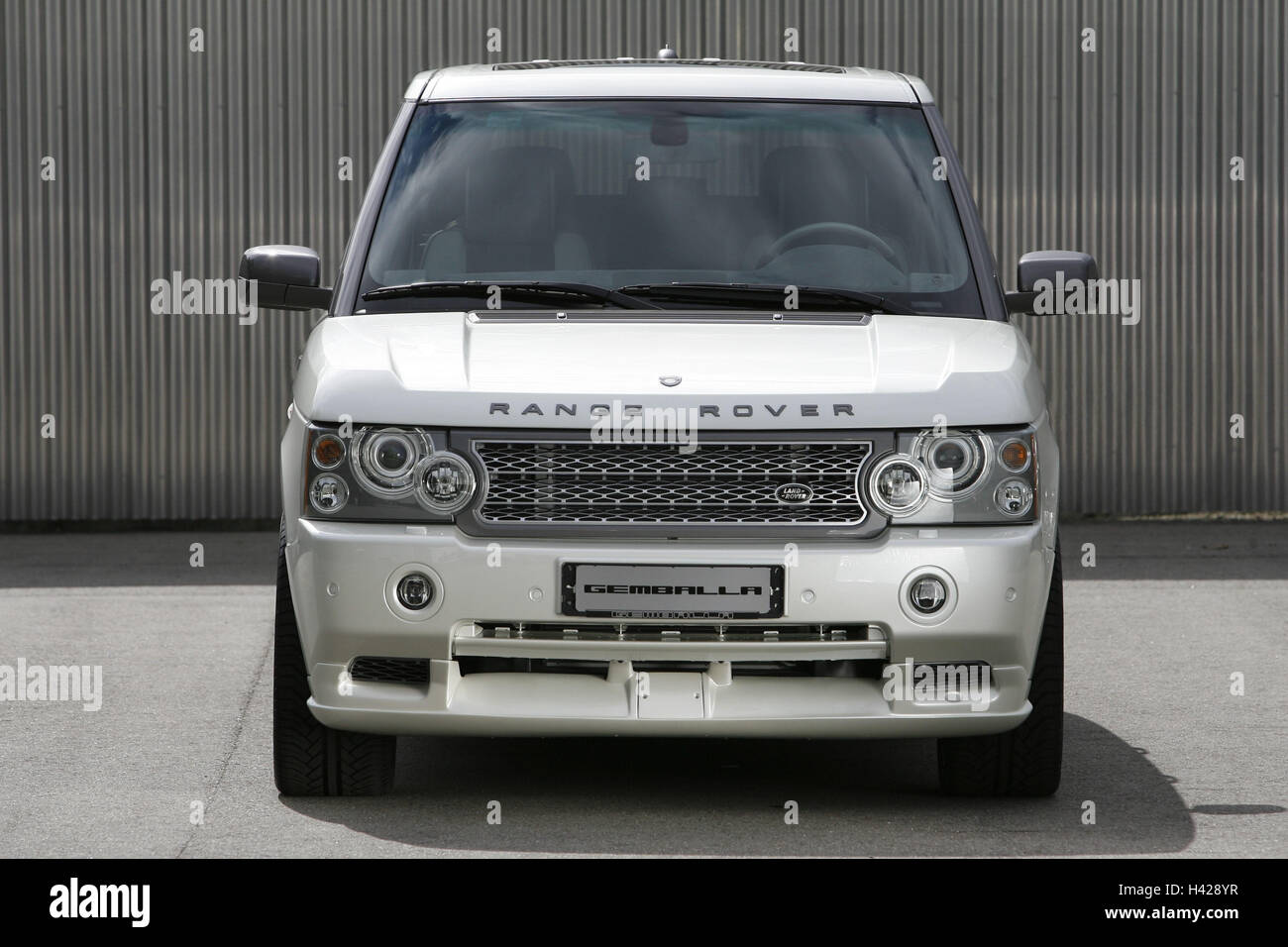Range Rover, Gemballa, weiß, frontal Stockfoto