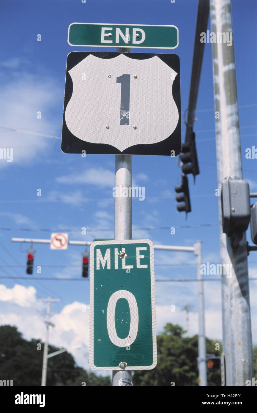USA, Florida, Key West, Highway One, Zeichen, Amerika, Straße Zeichen, Zeichen, Tipps, Aufmerksamkeit, Kilometer 'Null', Ende, Straßenschild, Produktfotografie Stockfoto