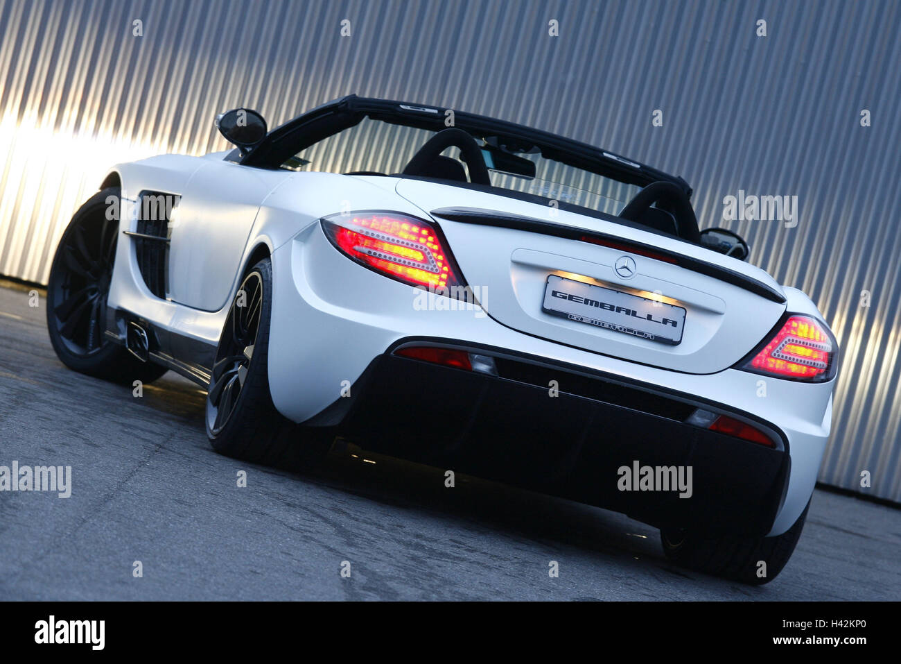 Mercedes SLR McLaren Gemballa, von hinten, keine Property-Release, Stockfoto