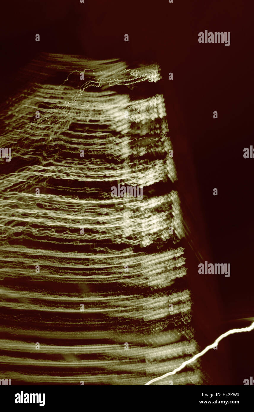Stadt, Lichter in der Nacht, Langzeitbelichtung, leichte Spuren, Monochrom, Formen, Spuren, Licht, manipuliert, unsubstantially, geheimnisvoll, unüberschaubar, Figur, Bewegung, experimentell, Konzeption, reduziert, Textfreiraum, Abstraktion, die USA, New York, Stockfoto