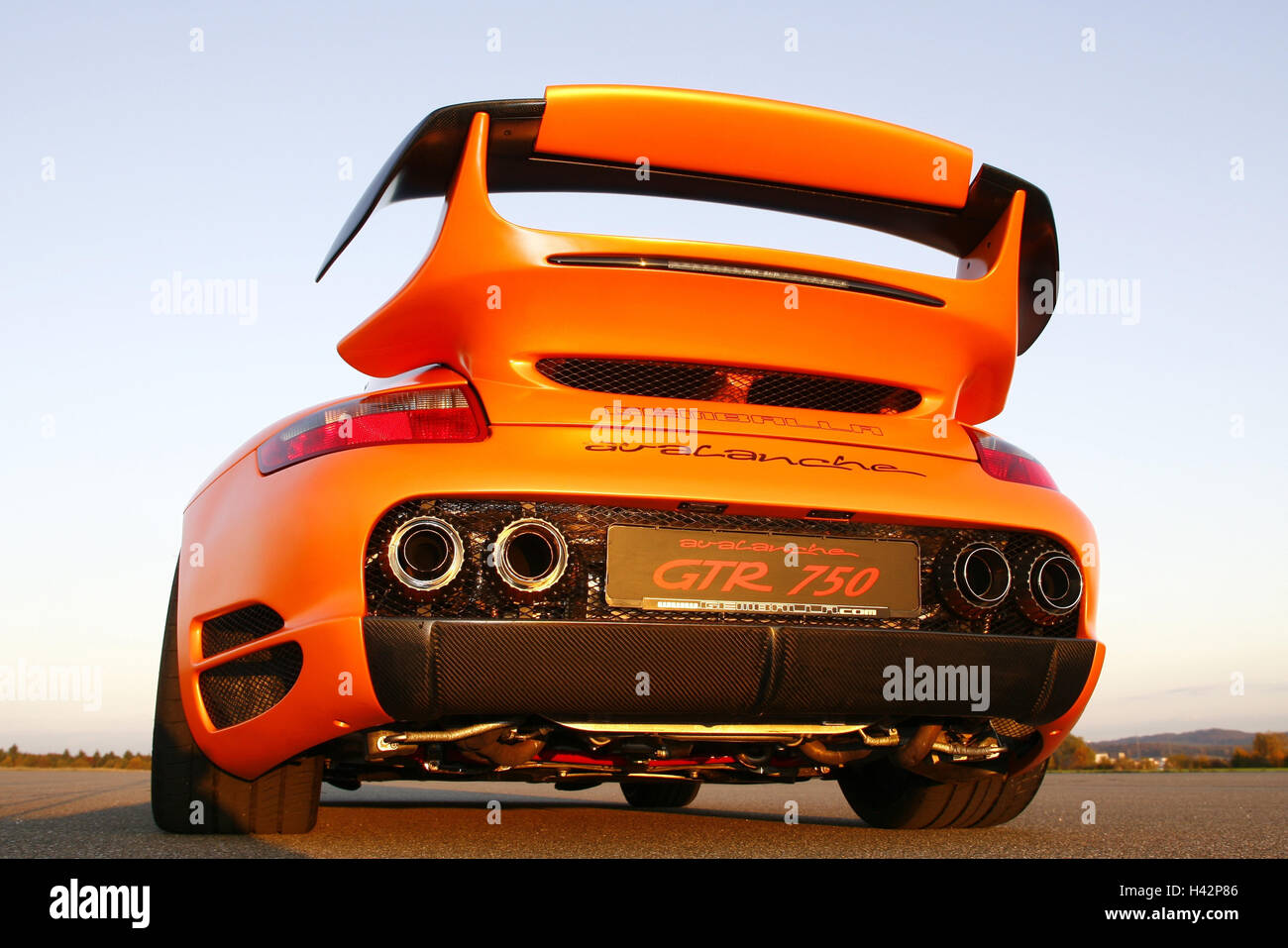 Porsche Gemballa Avalanche GTR 750, orange, hinten, keine Property-Release, Stockfoto