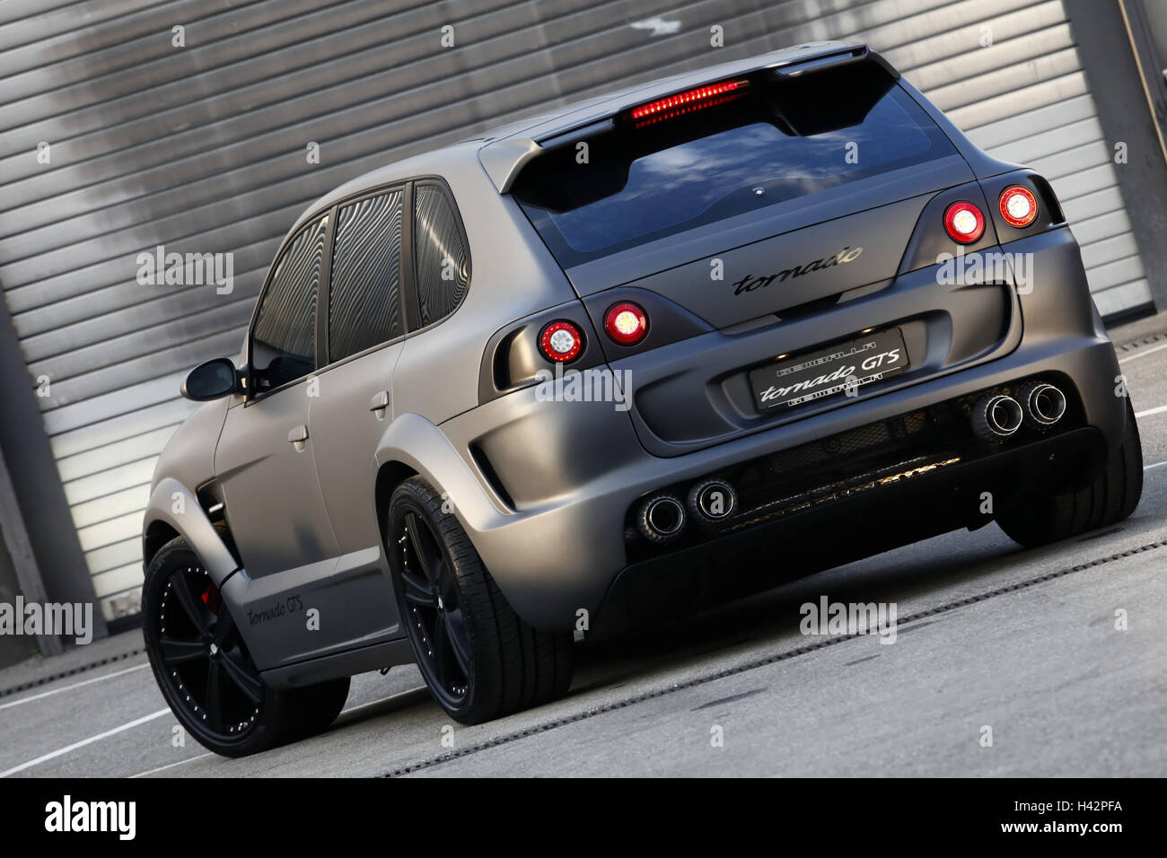 Porsche Gemballa Tornado GTS Gunsilver, schräg von hinten keine Property-Release Stockfoto