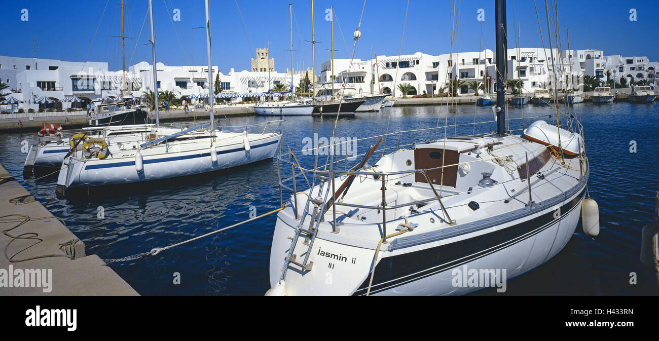 Tunesien, Port El Kantaoui, Yachthafen, Yachten, Häuser, Meer, Himmel, blau, Nord, Afrika, Hafen, Hafen, Schiffe, Stiefel, Gebäude, Wohnhäuser, Mittelmeer, Tourismus, Urlaub Stockfoto