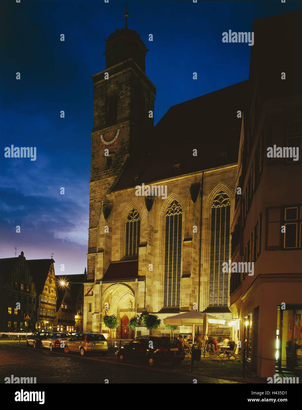 Deutschland, Bayern, Dinkelsbühl, Münster Stück Georg, Detail, Details, Beleuchtung, Abend, romantische Straße, Franken, Kirche, Kirche, Halle Pfarrkirche, Baustil, spätgotisch, 1448-1499, Architekt Nicholas Eselers, Ort von Interesse, Icon, Städtereisen, Tourismus, Stockfoto