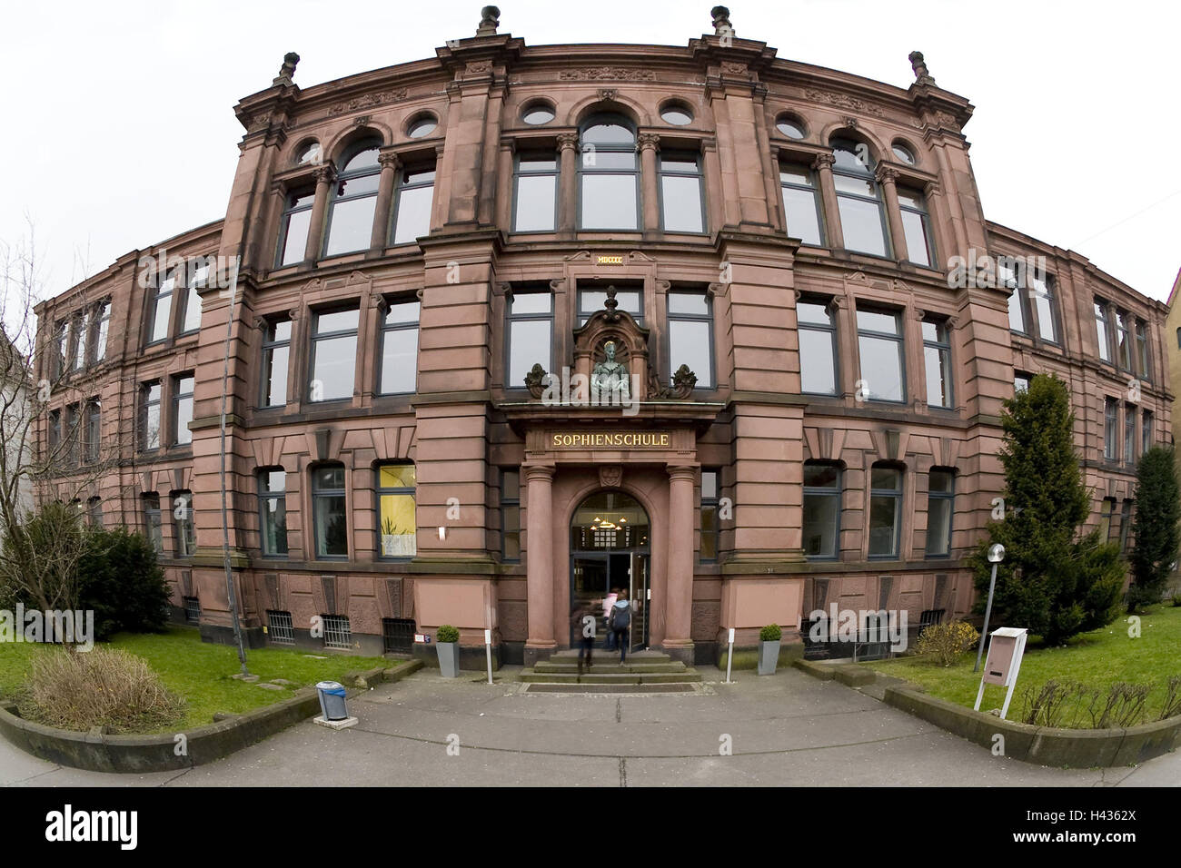 Deutschland, Hannover, Sophienschule, Fassade, input, Weitwinkel-Aufnahme, Niedersachsen, Bau, Struktur, Architektur, historisch, Gymnasium, Bildungsstätte, Gymnasium, Schule, Bildung, wissen, draußen, Schuljunge, Tür, Icon, Pisa-Studie, Unterricht, lernen, Lehren, Bildungseinrichtung, Abitur, Lehrplan, Curriculum, Ausbildungszentrum, Stockfoto