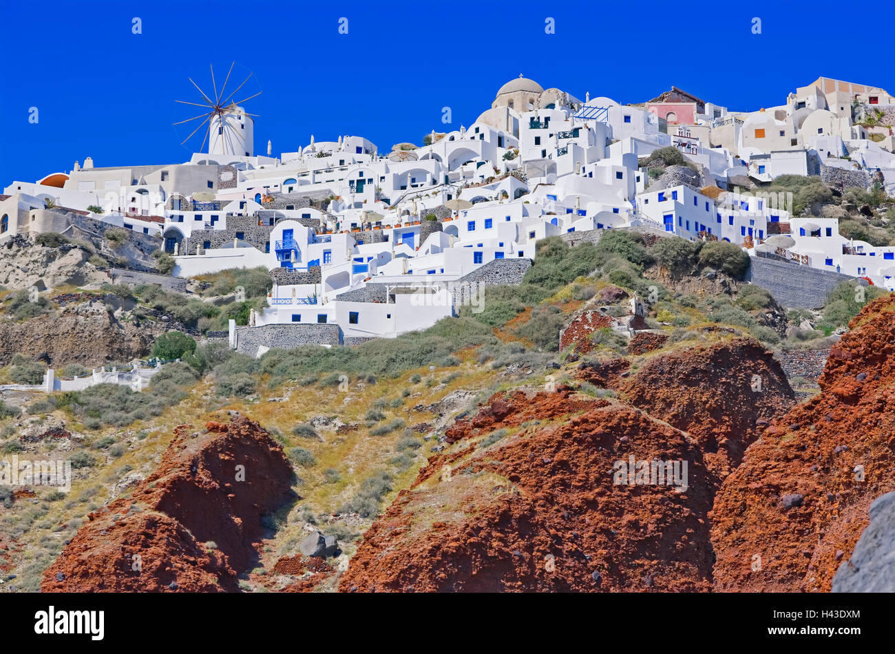 Das Dorf Oia, Santorini, Kykladen, Griechenland Stockfoto