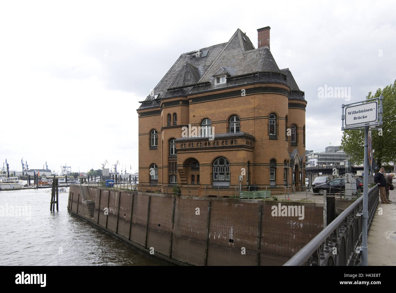 Hafen polizeistation -Fotos und -Bildmaterial in hoher Auflösung – Alamy