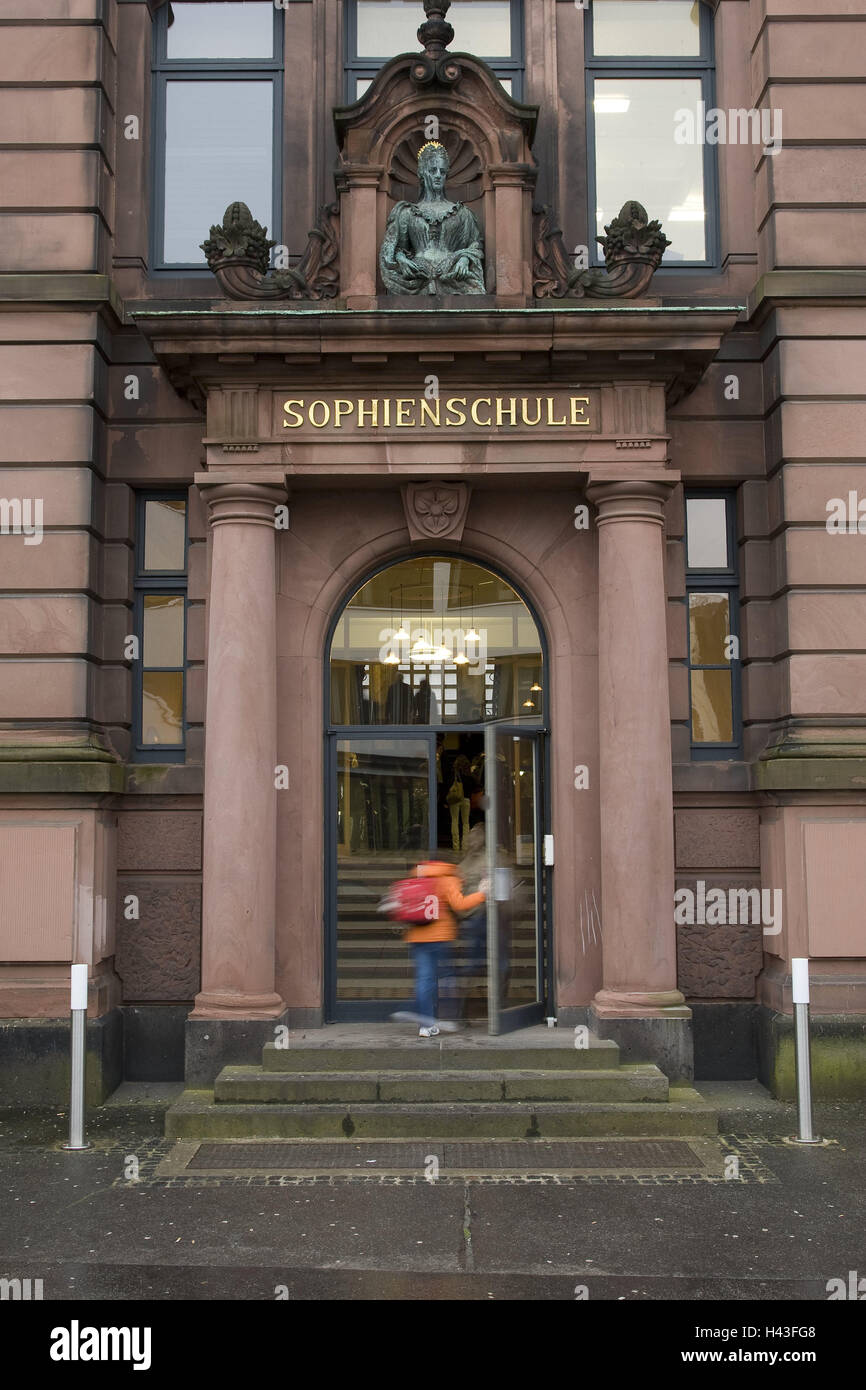 Deutschland, Hannover, Sophienschule, Fassade, detail, Eingang, Niedersachsen, Bau, Struktur, Architektur, historisch, Gymnasium, Bildungsstätte, Gymnasium, Schule, Bildung, lernen, wissen, draußen, Schuljunge, Tür, Icon, Pisa-Studie, Unterricht, Lehren, Bildungseinrichtung, Abitur, Lehrplan, Curriculum, Ausbildungszentrum, Stockfoto