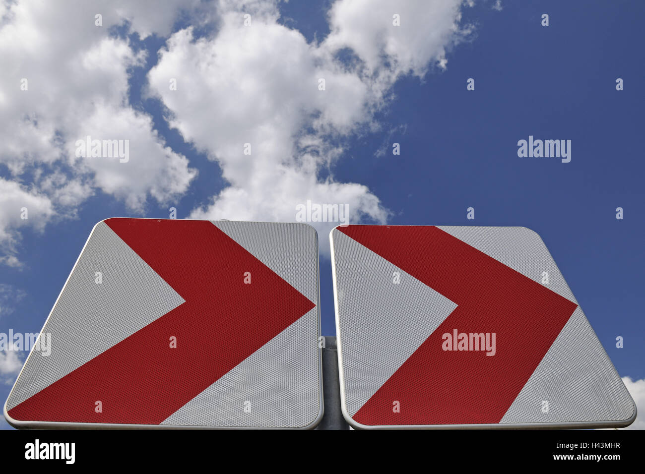 Blaues Schild Mit Rotem Und Weißem Pfeil
