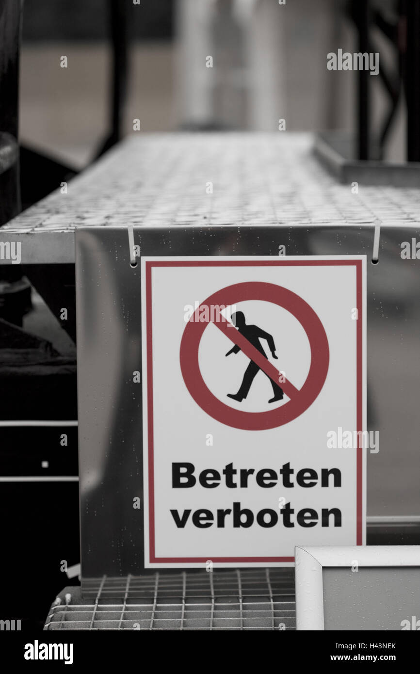 Zu peinlich verbietet anmelden eines Güterwagens, Stockfoto