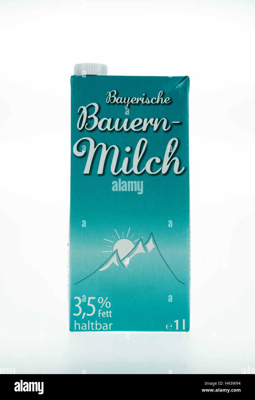 Brusthaut Paket Tetrapak Paket Umschlag Milch One Way Paket Gesund Kalzium Fett Fett Gehalt Brusthaut Produkt Molkereiprodukt Getrank Turkis Milch Studio Freisteller Verpfanden Stockfotografie Alamy